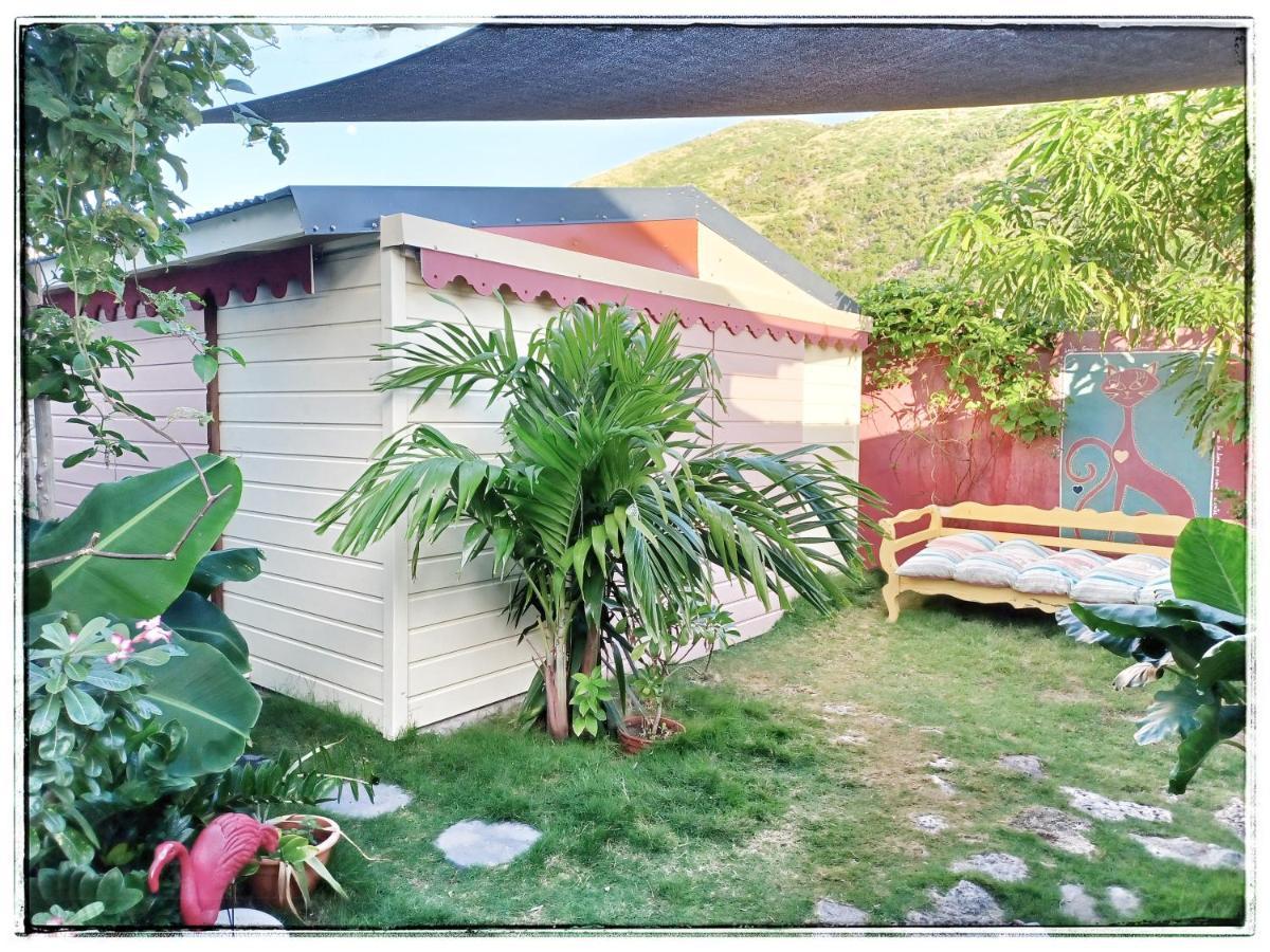 La Cabane D'Artiste Cul de Sac Exterior photo